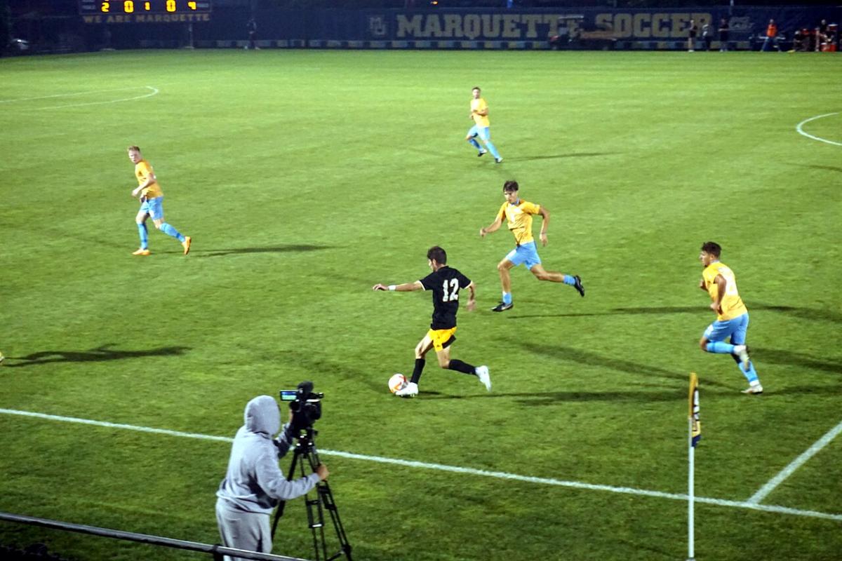 曼联的定位球是理解这场比赛的一把钥匙